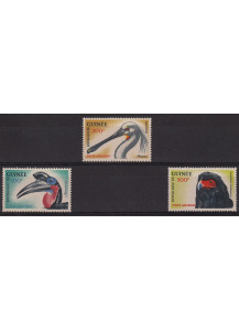 GUINEA francobolli tematica Uccelli Yvert e Tellier serie completa A26-28